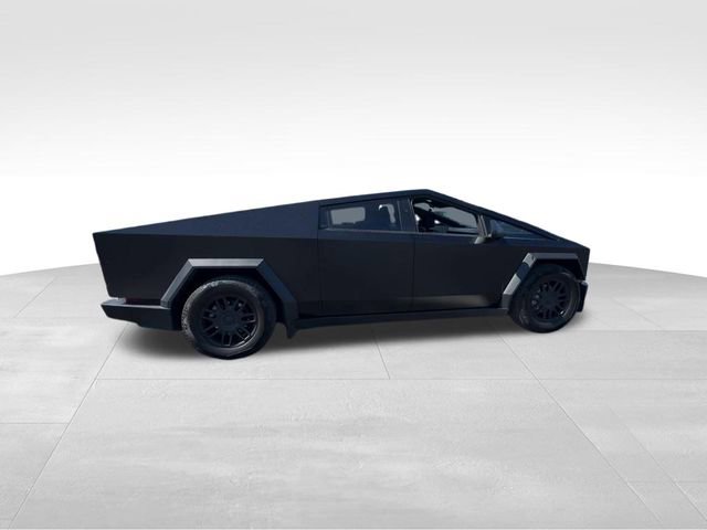 Used 2025 Tesla Cybertruck AWD Crew Cab image 12