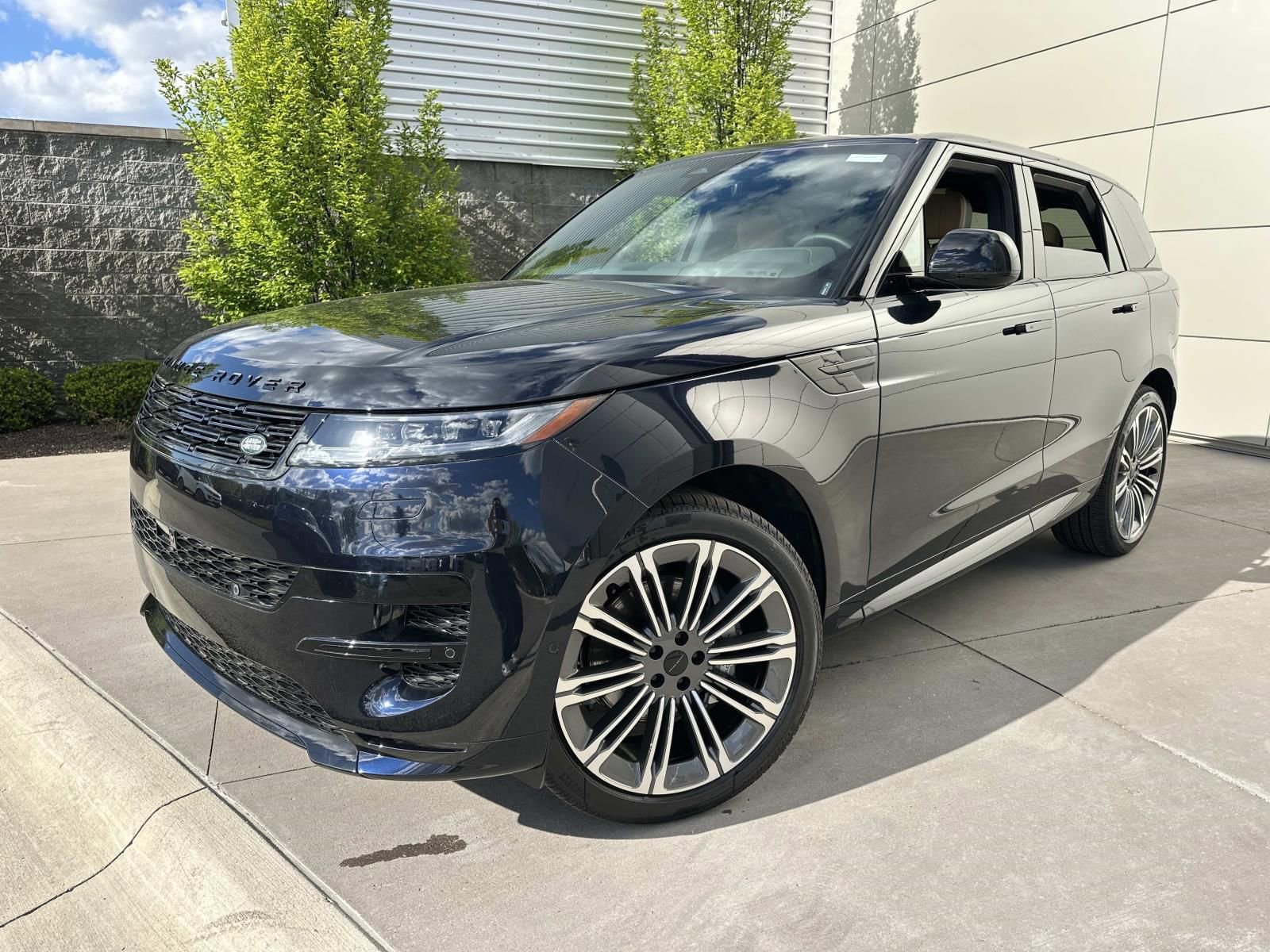New 2026 Land Rover Range Rover Sport Dynamic SE