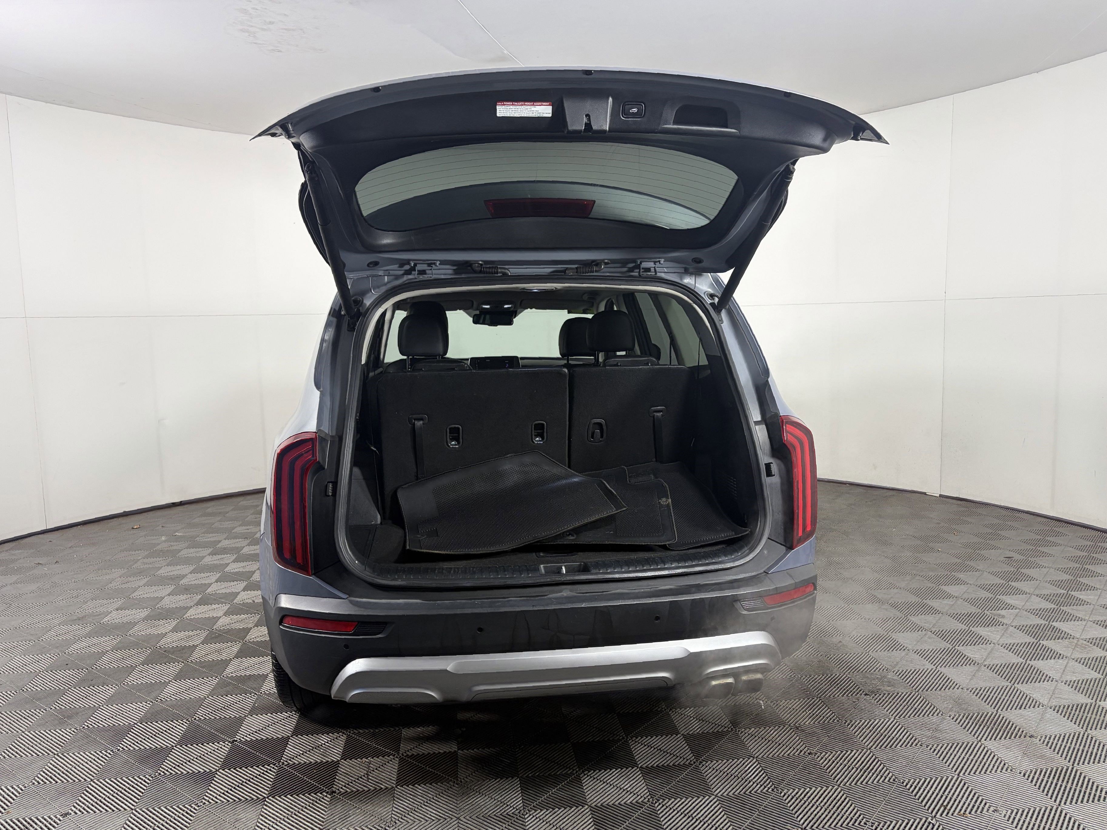 Used 2022 Kia Telluride EX w/ EX Premium Package image 19