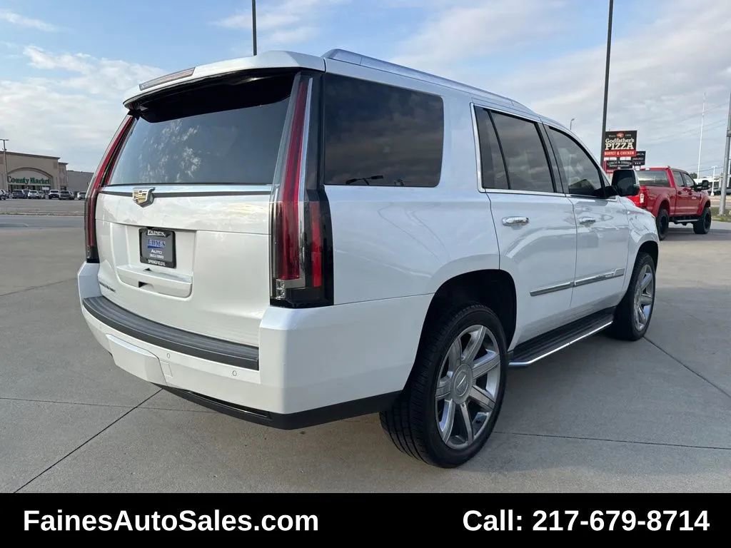Used 2016 Cadillac Escalade Luxury image 18