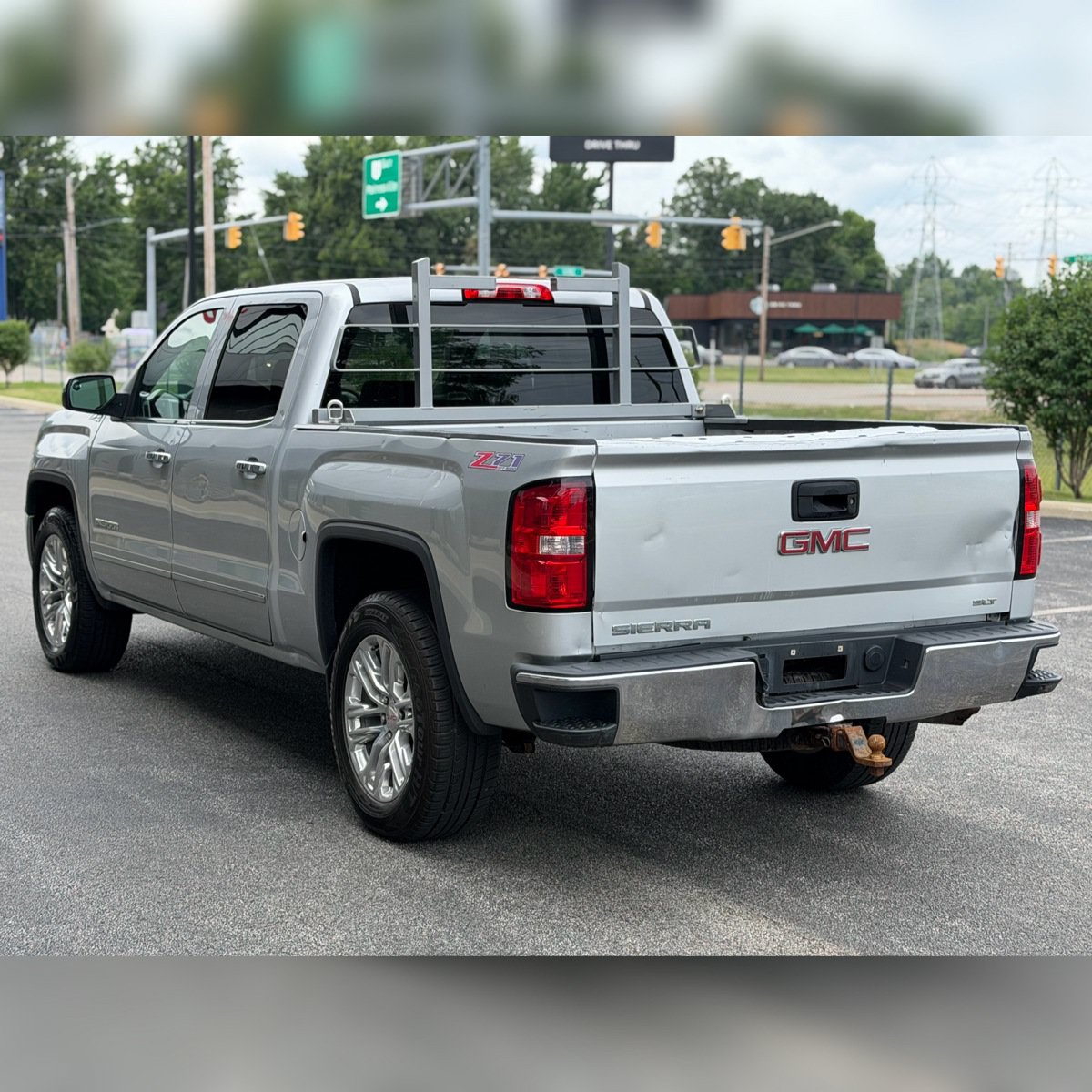 Used 2014 GMC Sierra 1500 SLT w/ Suspension Package, Off-Road AWD/4WD image 3