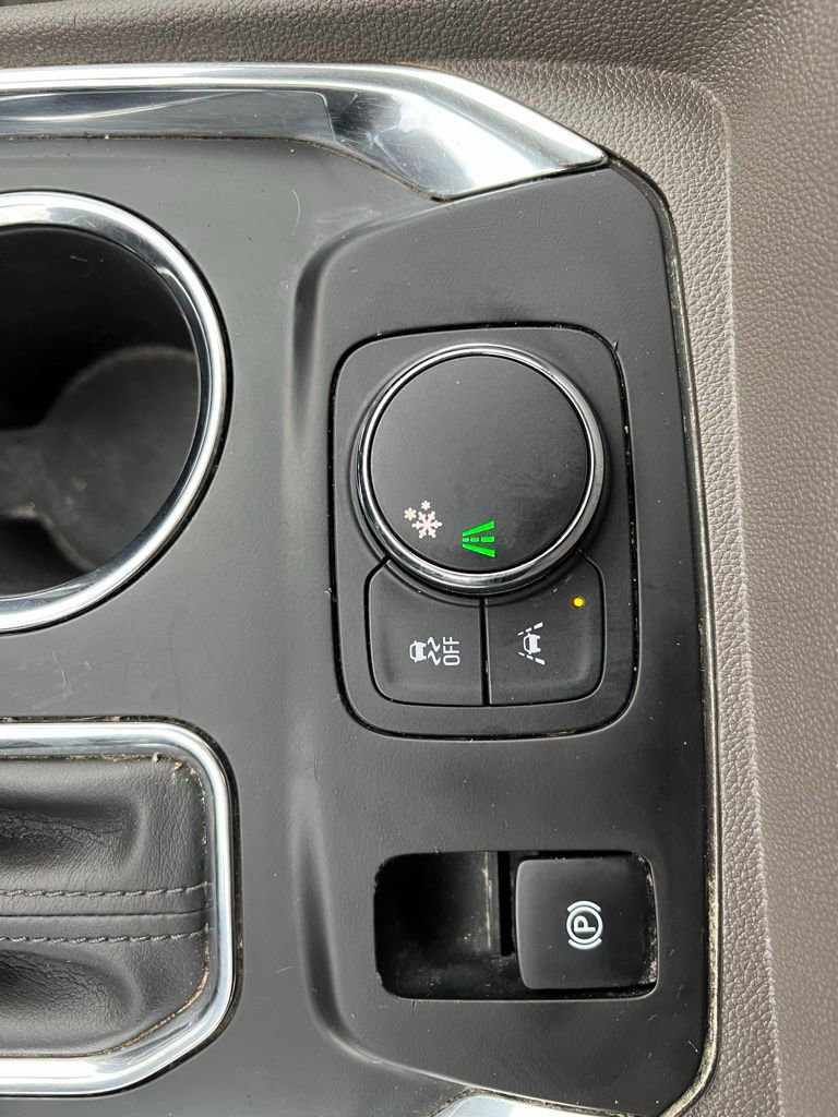 Used 2019 Chevrolet Traverse Premier w/ Driver Confidence II Package image 51