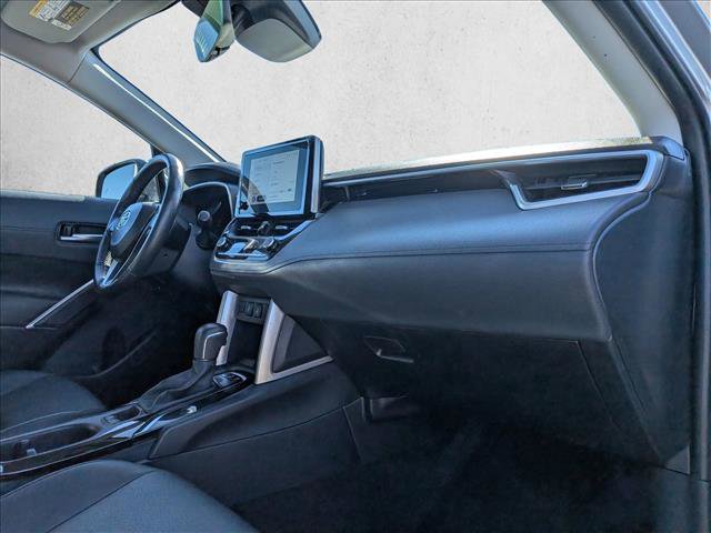 Used 2024 Toyota Corolla Cross XLE image 20