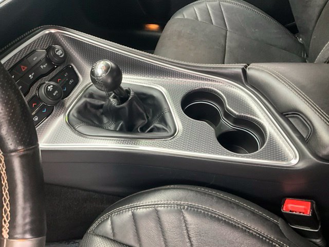 Used 2016 Dodge Challenger SRT Hellcat RWD image 20