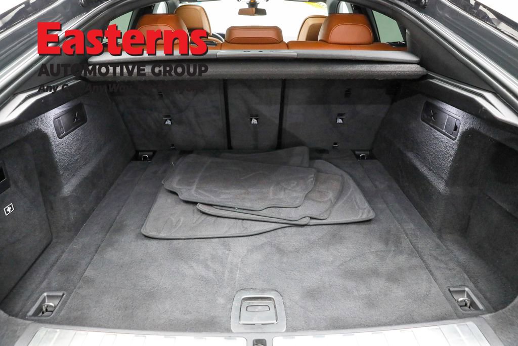 Used 2023 BMW X6 M50i w/ Executive Package image 9