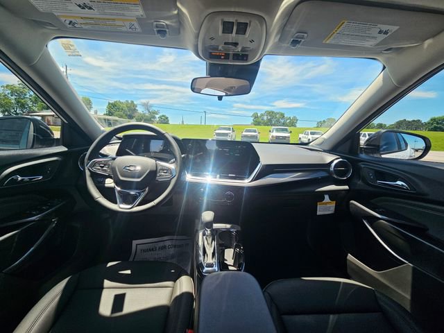 New 2026 Chevrolet Trax ACTIV w/ Sunroof Package FWD image 12