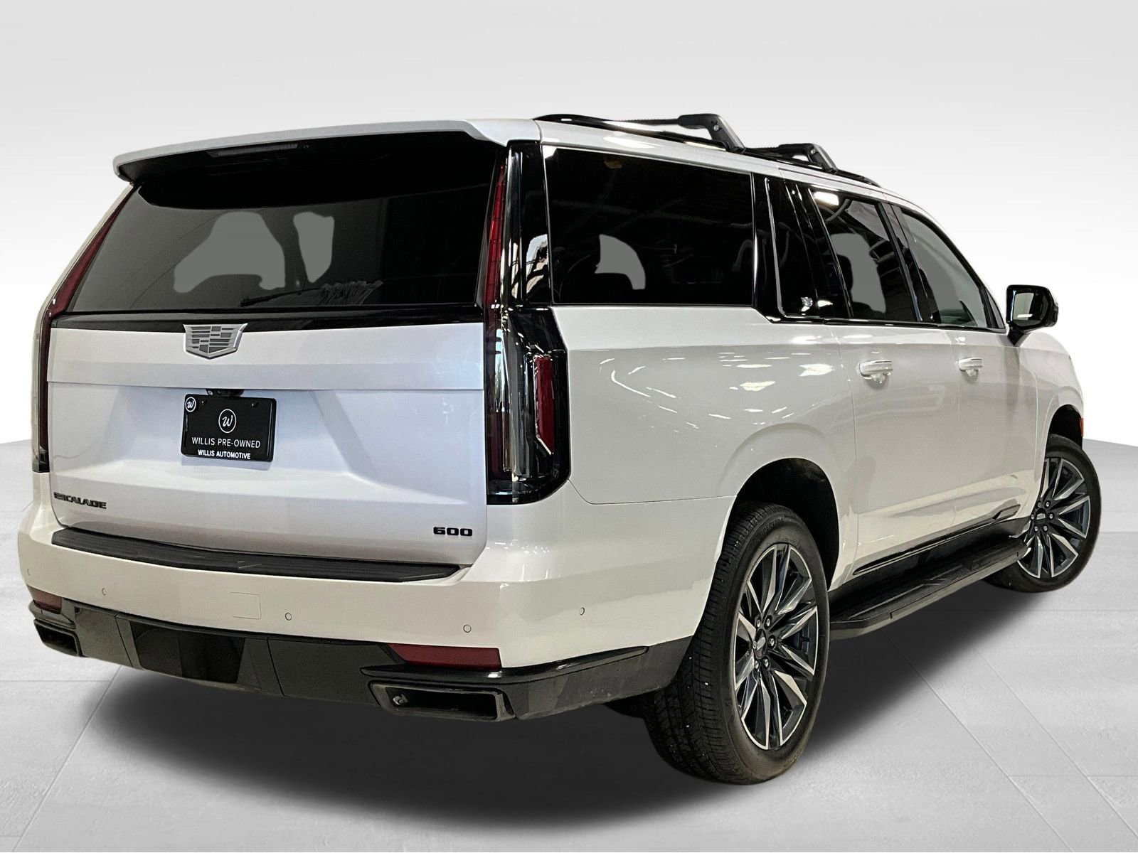 Used 2021 Cadillac Escalade ESV Sport Platinum w/ Heavy-Duty Trailer Package AWD/4WD image 5