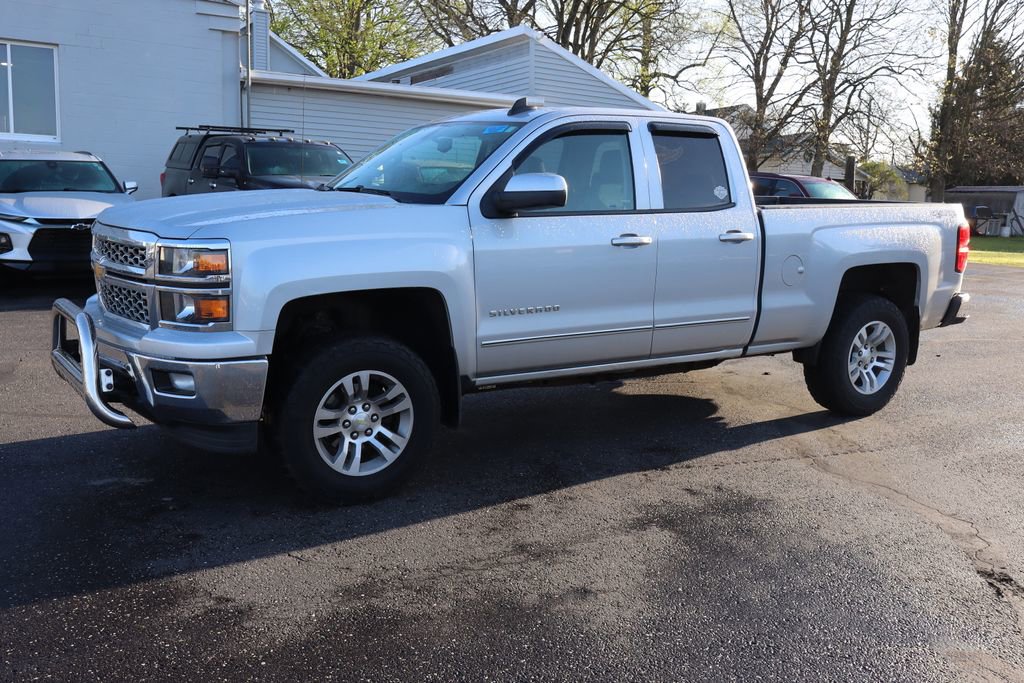 Used 2015 Chevrolet Silverado 1500 LT w/ All Star Edition AWD/4WD image 2