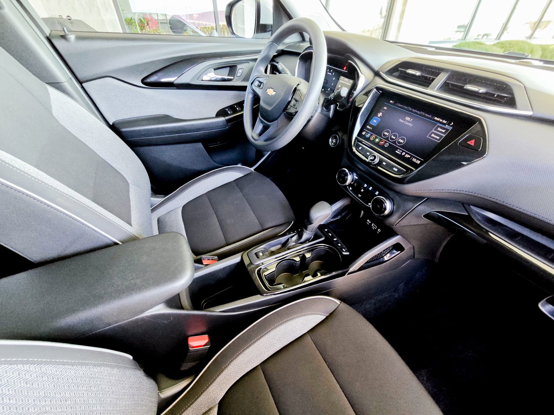 Used 2023 Chevrolet TrailBlazer LT w/ Convenience Package image 12