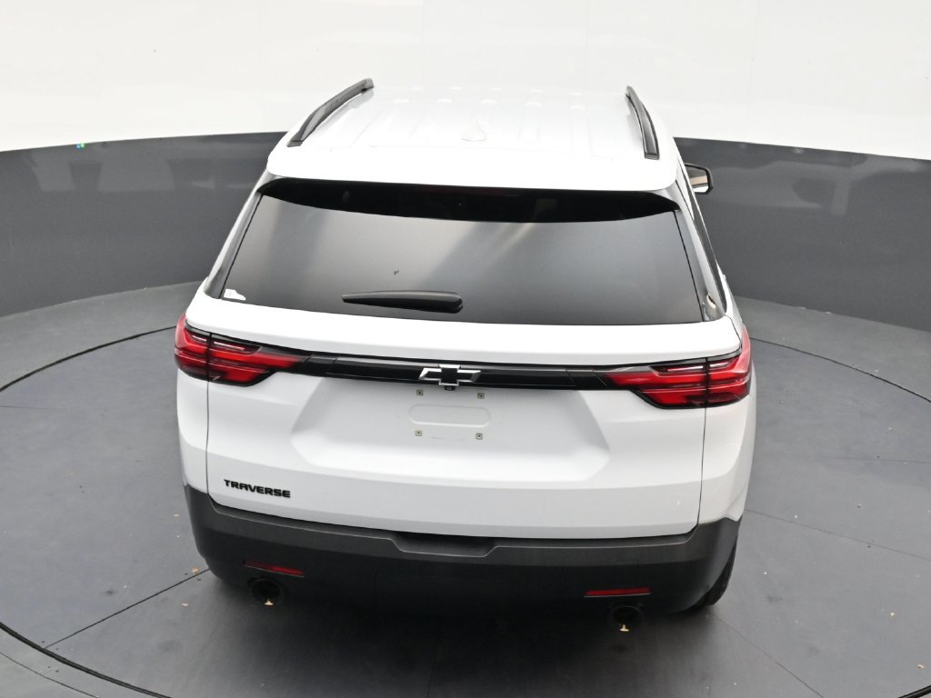 Used 2022 Chevrolet Traverse LS w/ Midnight/Sport Edition FWD image 15