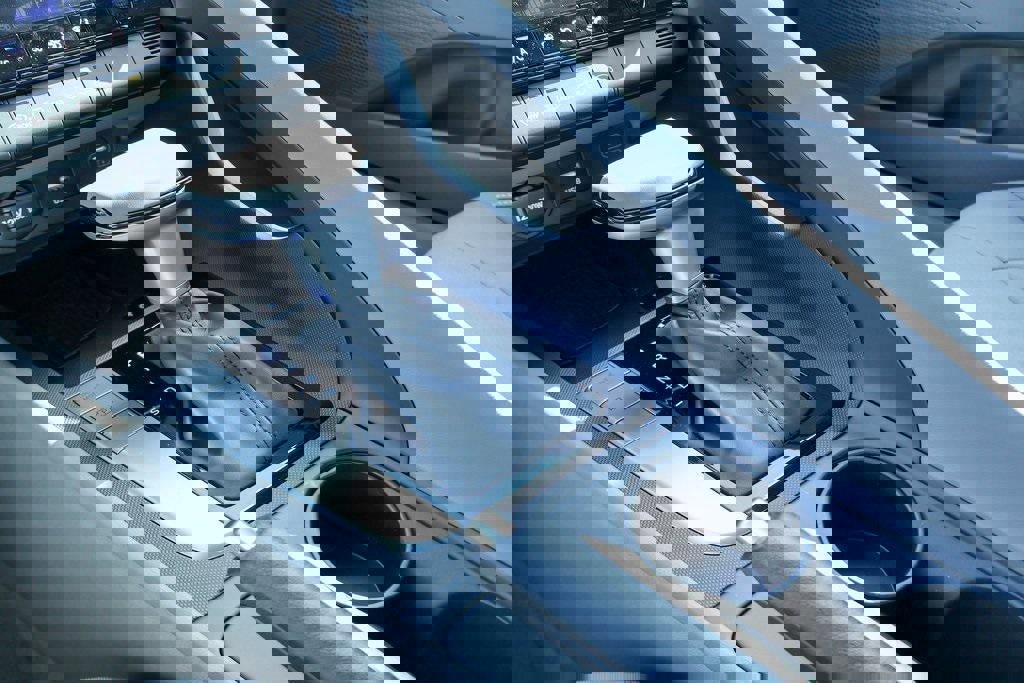 New 2026 Hyundai Elantra Sport image 19