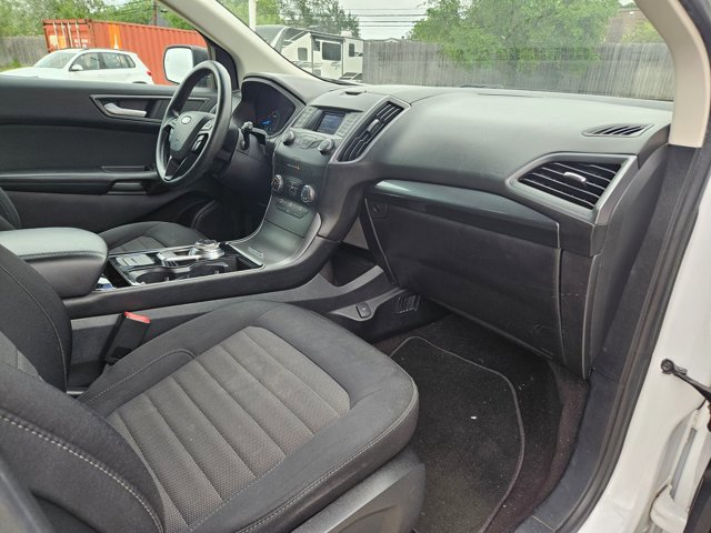 Used 2019 Ford Edge SE FWD image 21