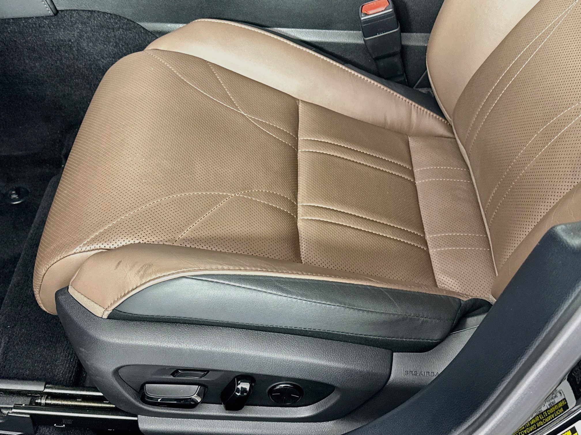 Used 2022 Lexus ES 300h w/ Accessory Package FWD image 20