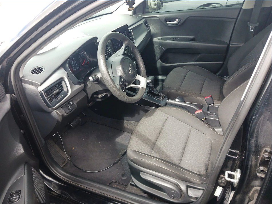 Used 2023 Kia Rio LX FWD image 7