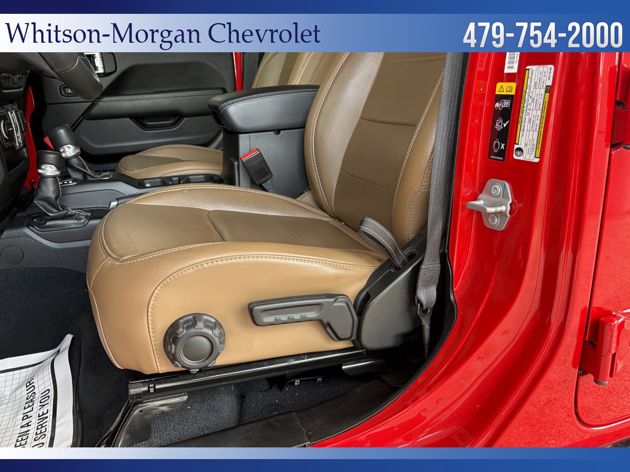 Used 2022 Jeep Wrangler Unlimited Sahara AWD/4WD image 15