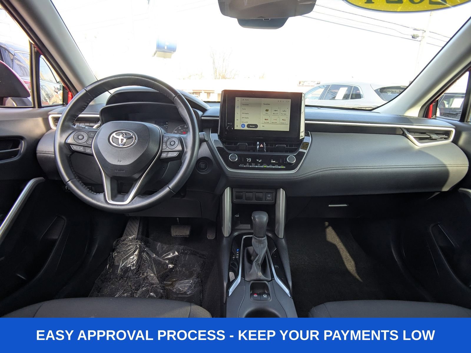 Used 2024 Toyota Corolla Cross LE image 20