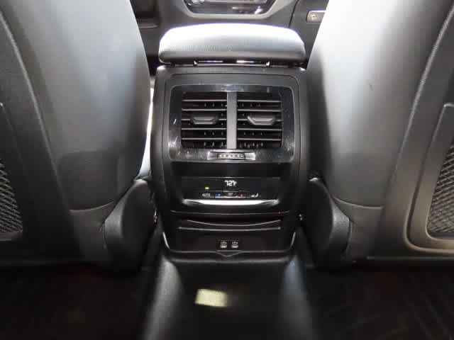 Used 2024 BMW X3 xDrive30i w/ Premium Package w/ZPA AWD/4WD image 27