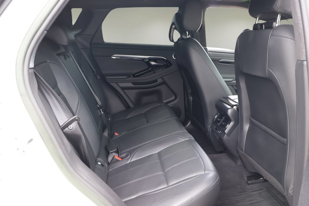 Used 2023 Land Rover Range Rover Evoque R-Dynamic SE AWD/4WD image 16