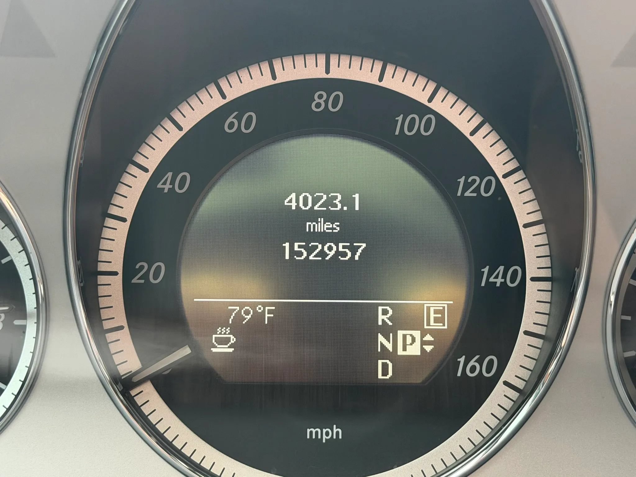 Used 2011 Mercedes-Benz E 550 4MATIC Sedan image 19