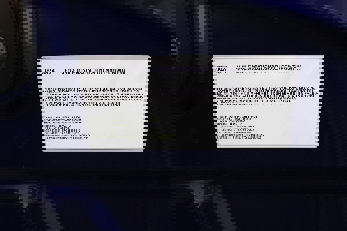 Used 2023 Tesla Model 3 Performance image 36