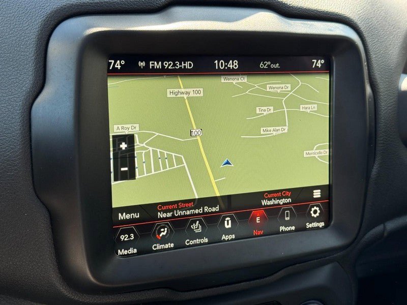 Used 2023 Jeep Renegade Altitude w/ Sun/Sound Group AWD/4WD image 23