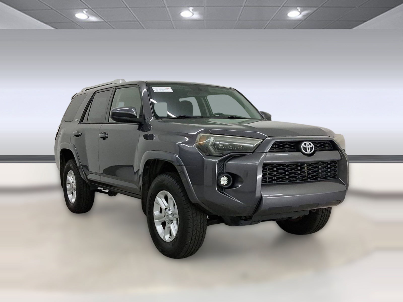 Used 2015 Toyota 4Runner SR5 image 7