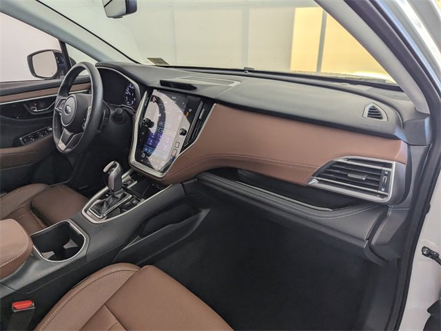 Used 2022 Subaru Outback Touring image 17
