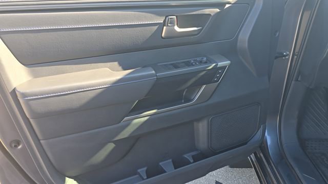 New 2026 Toyota Tundra Platinum image 9