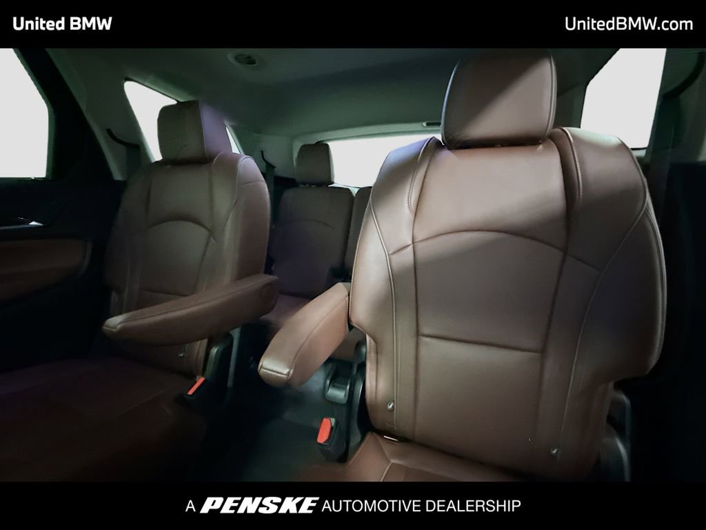 Used 2020 Buick Enclave Avenir w/ Avenir Technology Package AWD/4WD image 13