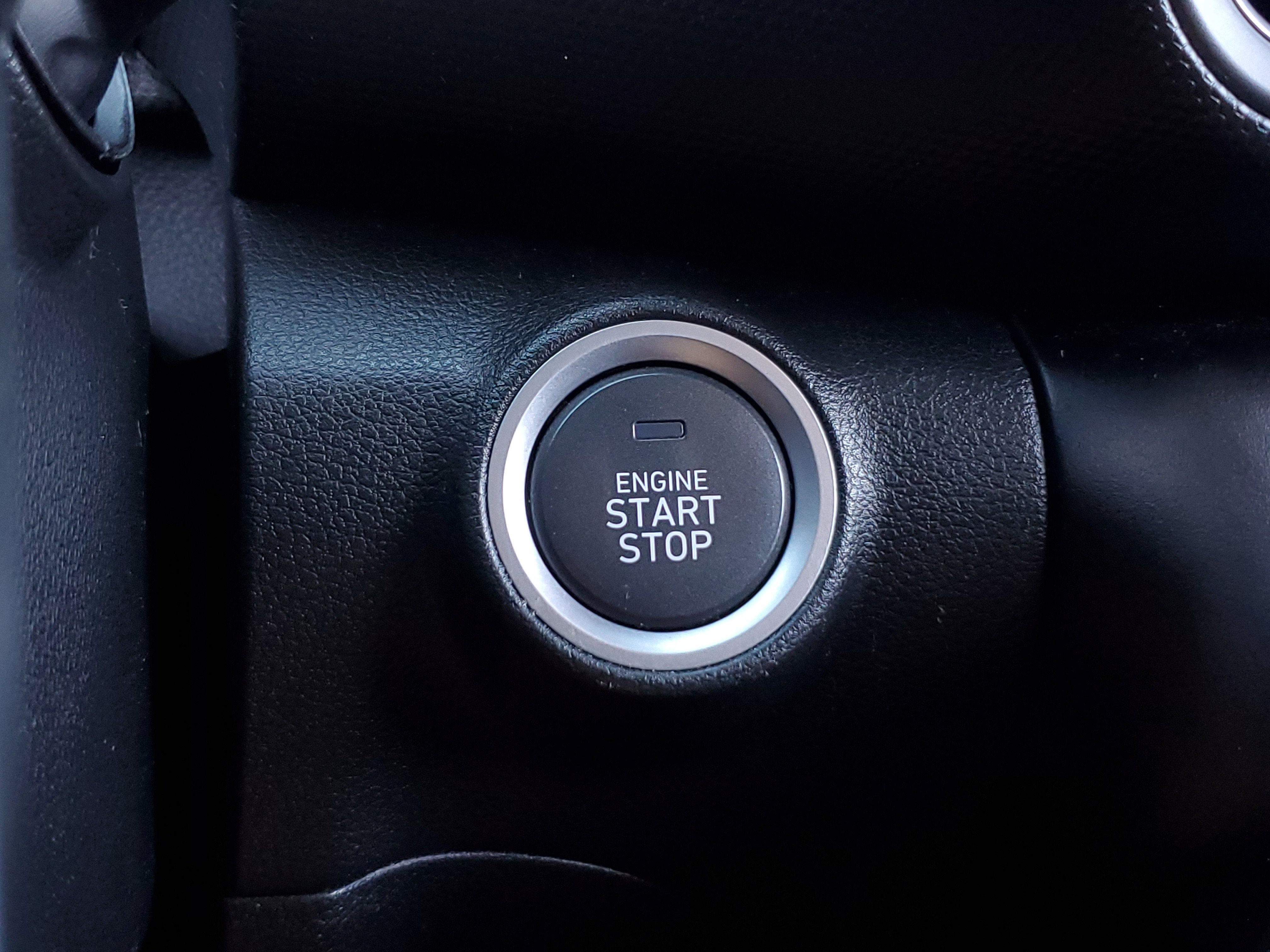 Used 2022 Hyundai Kona SEL FWD image 29