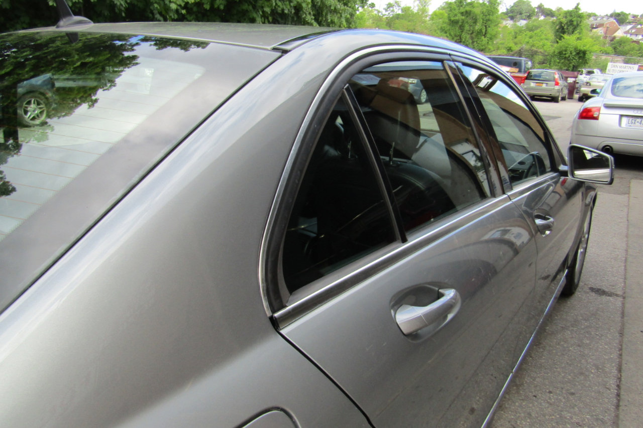 Used 2011 Mercedes-Benz C 300 4dr Sdn C 300 Sport 4MATIC image 19