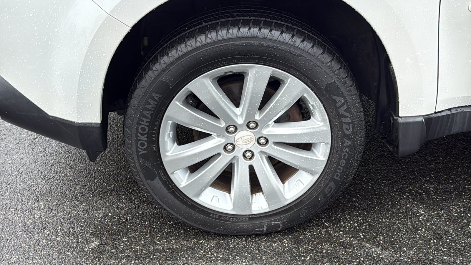 Used 2011 Subaru Forester 2.5X Limited AWD/4WD image 8