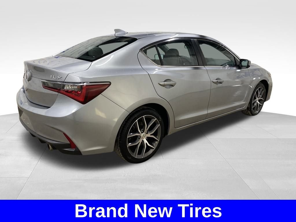 Used 2020 Acura ILX w/ Premium Package image 4