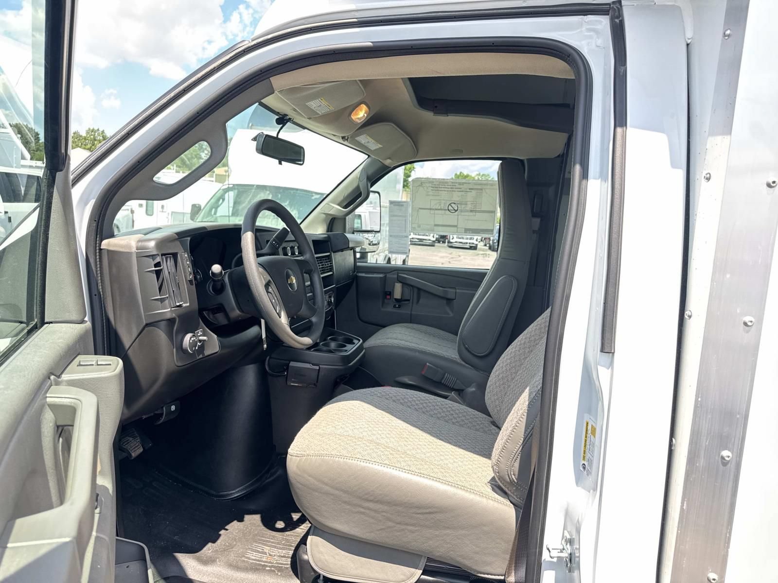 New 2026 Chevrolet Express 3500 w/ Power Convenience Package RWD image 16