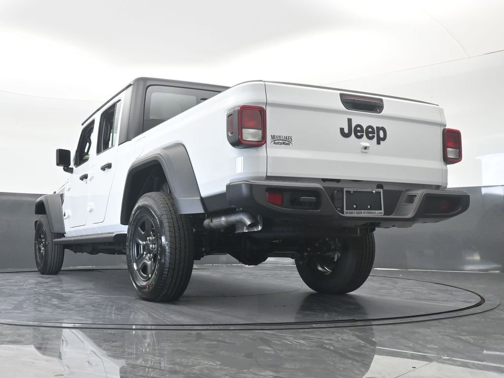 New 2026 Jeep Gladiator Sport AWD/4WD image 48