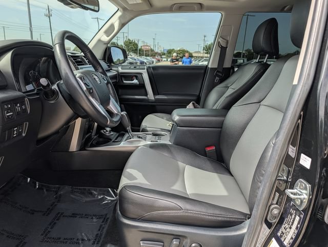 Certified 2023 Toyota 4Runner SR5 Premium w/ Moonroof Package AWD/4WD image 27