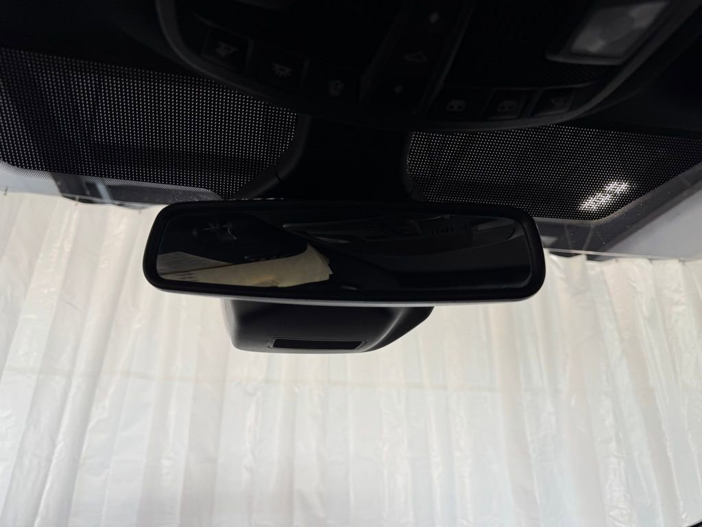 Used 2022 Ford Edge ST-Line image 29