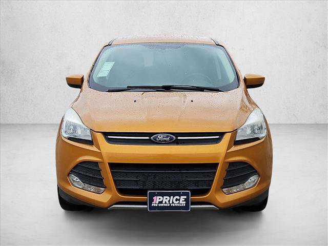 Used 2016 Ford Escape SE image 2