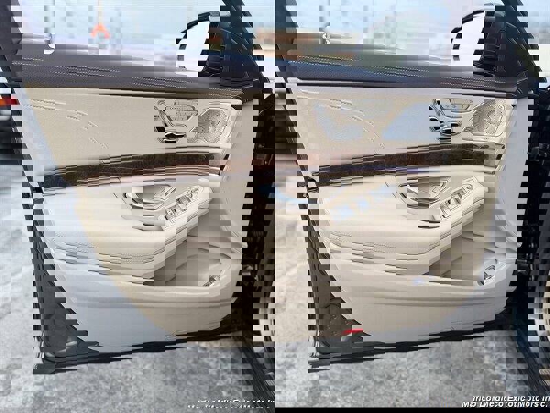 Used 2017 Mercedes-Benz S 550 S 550 4MATIC w/ Premium Package image 23