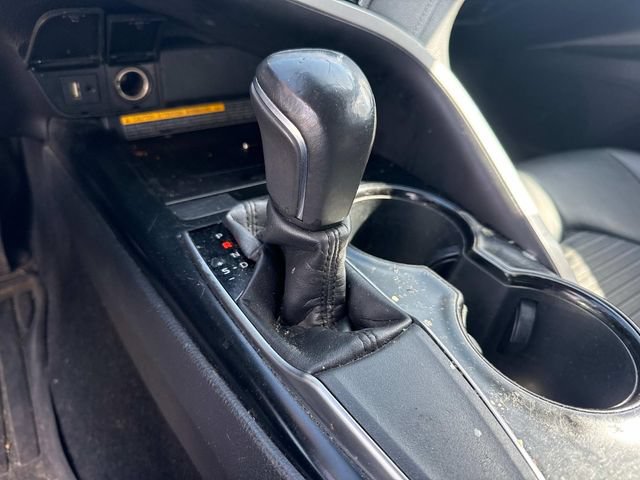 Used 2018 Toyota Camry SE w/ Audio Package FWD image 31