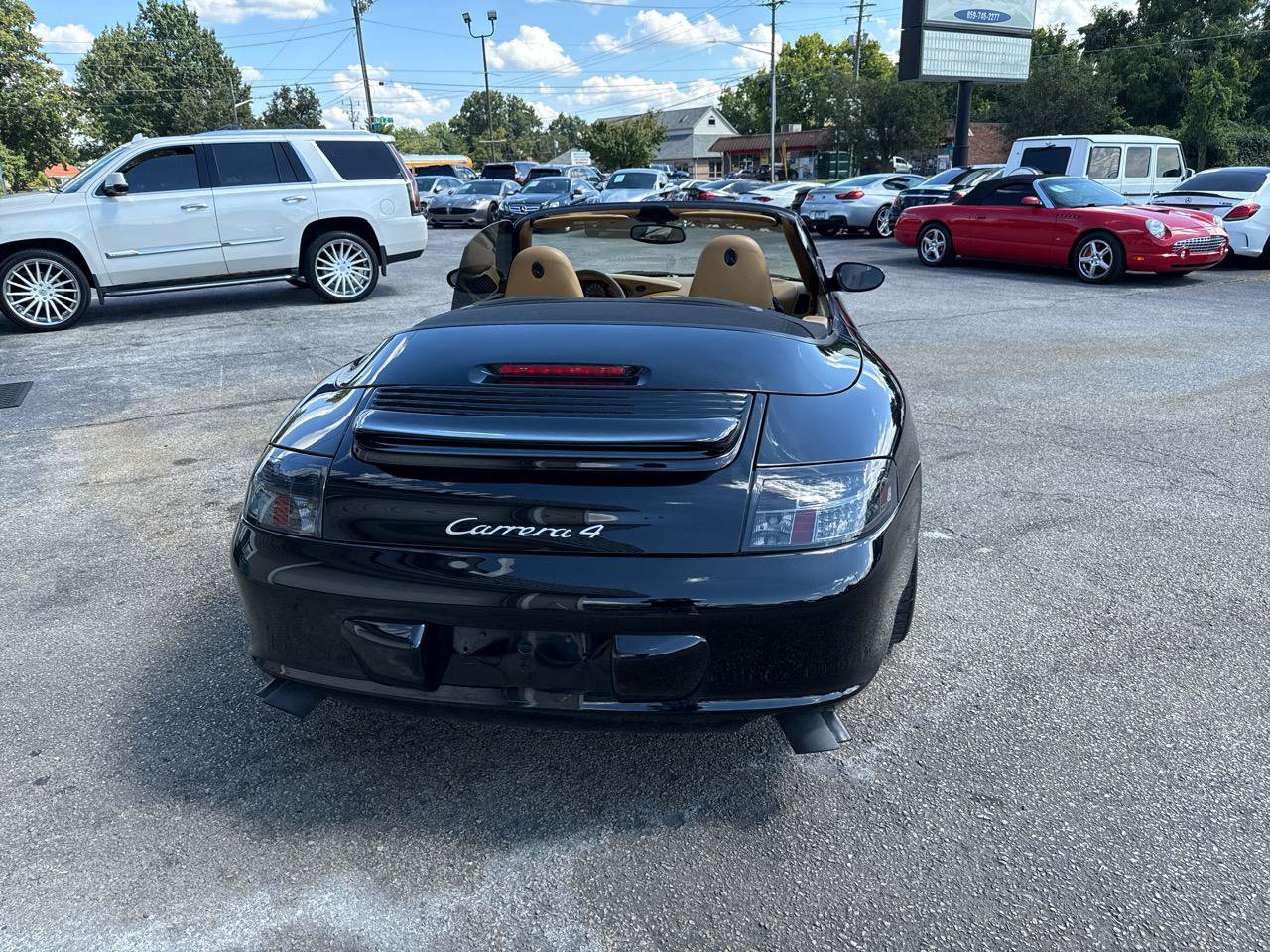 Used 2003 Porsche 911 Carrera 4 AWD/4WD image 32