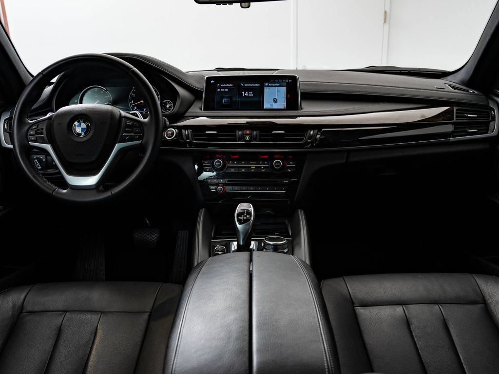 Used 2019 BMW X6 xDrive35i w/ Premium Package AWD/4WD image 34