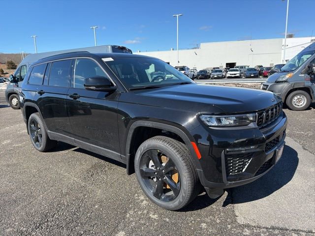 New 2026 Jeep Grand Cherokee L Limited image 1