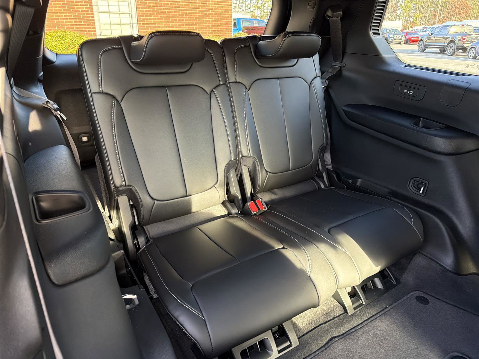 New 2025 Jeep Grand Cherokee L Limited w/ Black Appearance Package image 16