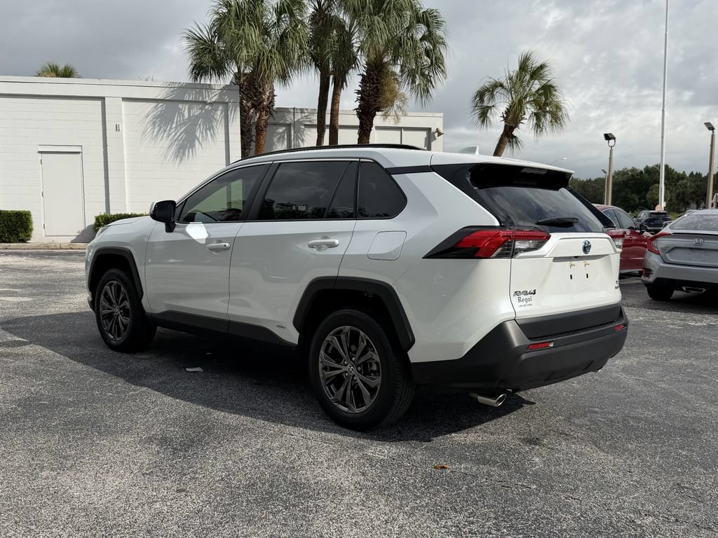 Used 2024 Toyota RAV4 XLE Premium AWD/4WD image 7