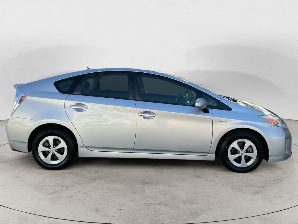 Used 2015 Toyota Prius Three FWD image 7