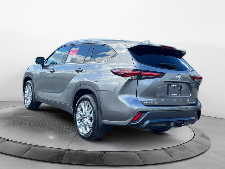 New 2026 Toyota Highlander Limited AWD/4WD image 5