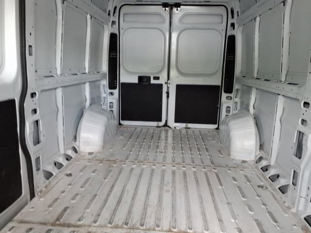 Used 2024 RAM ProMaster 2500 w/ Convenience Group image 10