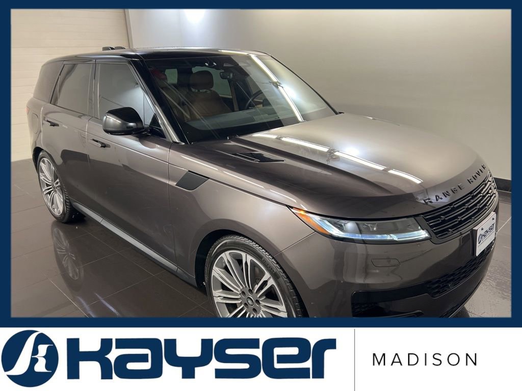 Used 2024 Land Rover Range Rover Sport SE image 1