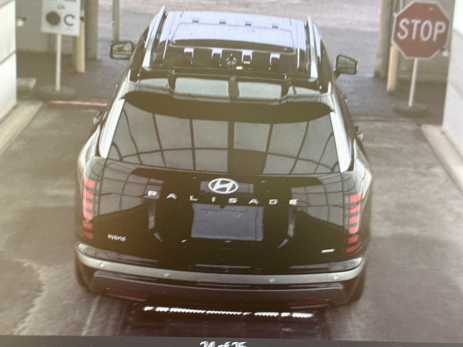 Used 2026 Hyundai Palisade Limited AWD/4WD image 17